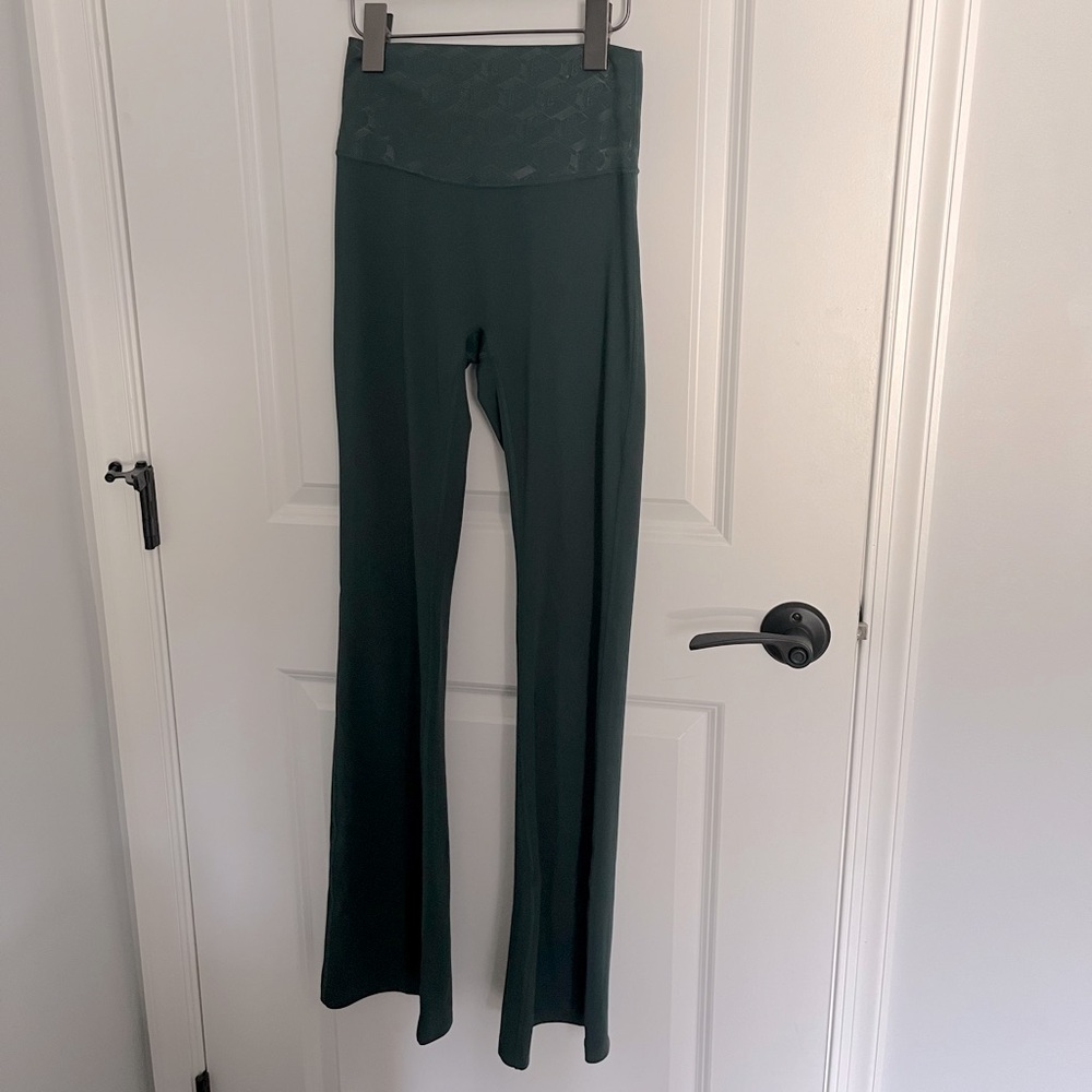 Victoria’s Secret legging